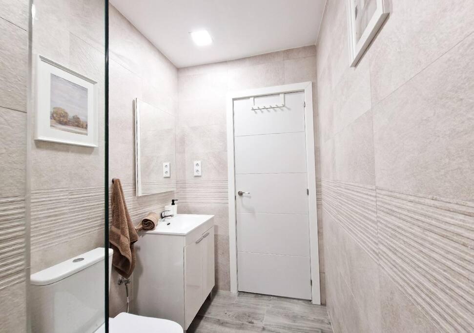Apartamento Altimiras 'Las Ventas' Madrid Luaran gambar